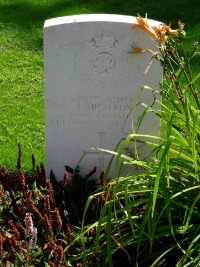 Klagenfurt War Cemetery - Highton, John